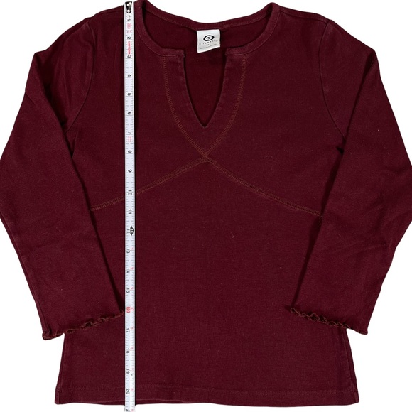 Ellemeno size Small maroon shirt, 3/4 sleeve, ruffle hem, Vneck, Y2K vintage EUC - Picture 7 of 9